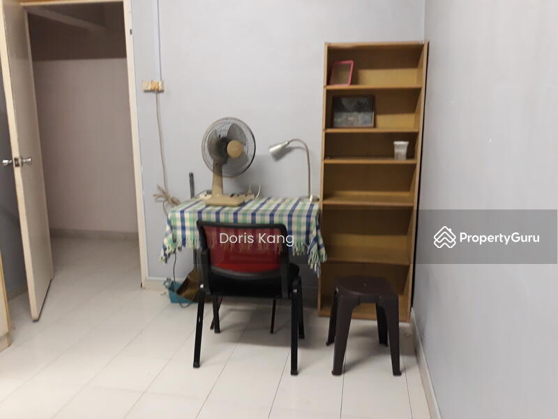 For Rent - 216 Bukit Batok Street 21