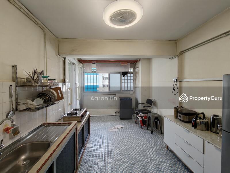 For Sale - 2 Hougang Avenue 3