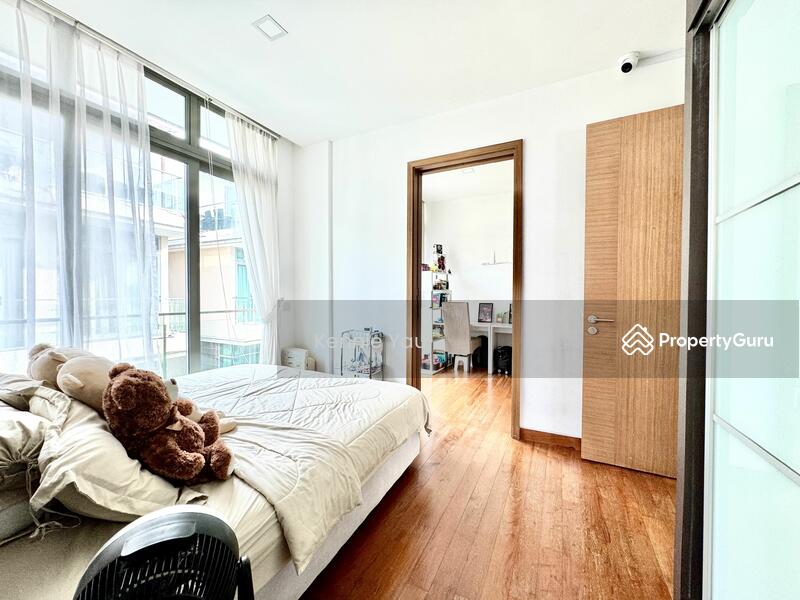 For Sale - Kiara Ten