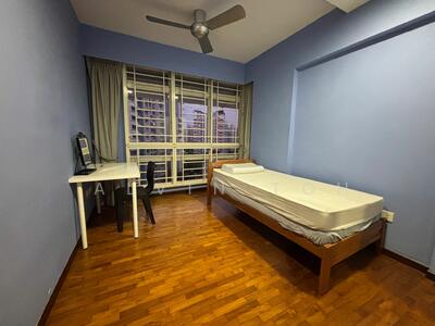 For Rent - 268A Compassvale Link