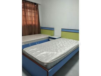 For Rent - 576 Hougang Avenue 4