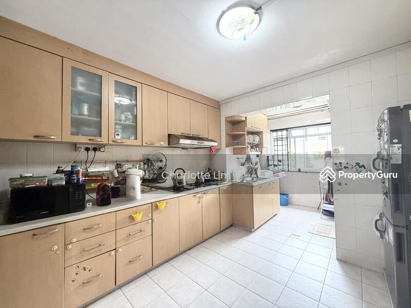 For Sale - 424 Hougang Avenue 6