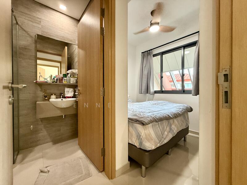 For Sale - Flora View