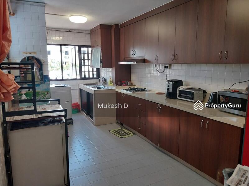 For Sale - 204 Jurong East Street 21