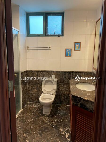 For Sale - Fifth Avenue Condominium