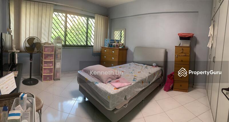 For Sale - 860 Tampines Avenue 5