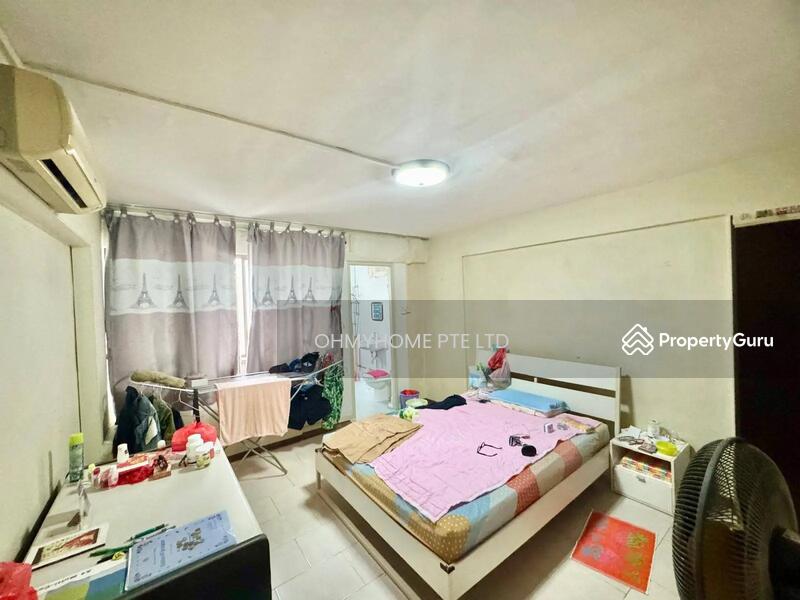 For Sale - 272 Yishun Street 22