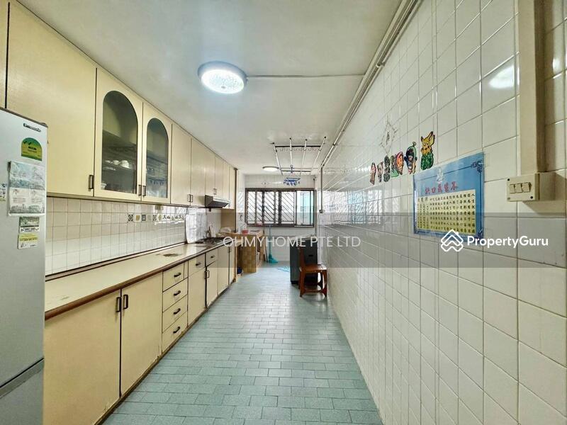 For Sale - 272 Yishun Street 22