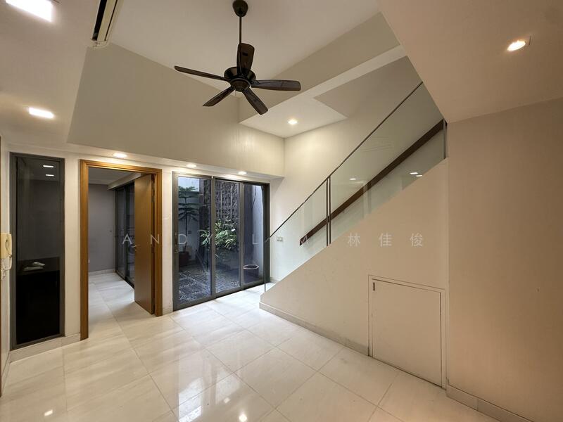 For Rent - Hillcrest Villa