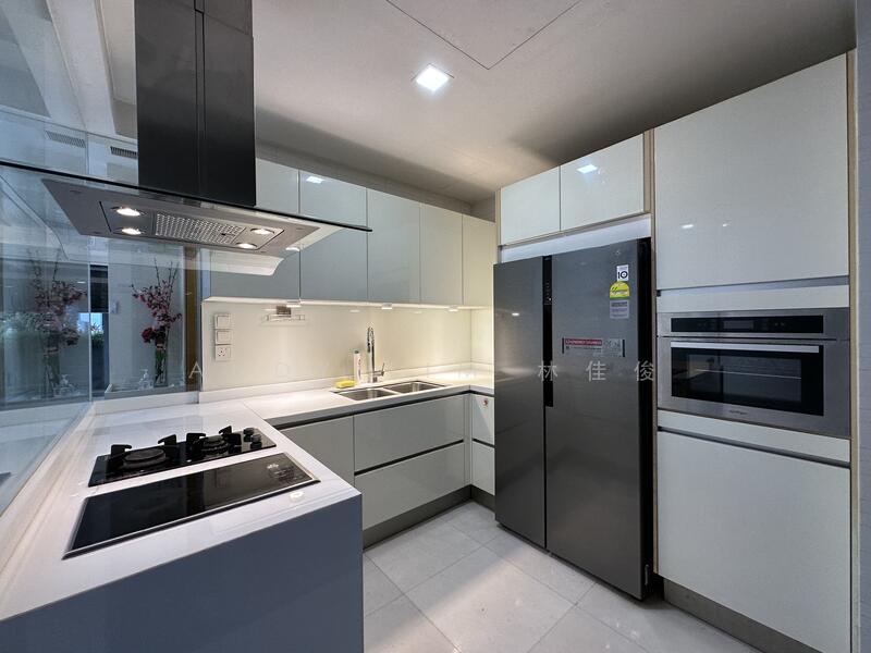 For Rent - Hillcrest Villa