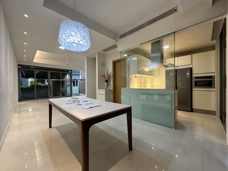 For Rent - Hillcrest Villa