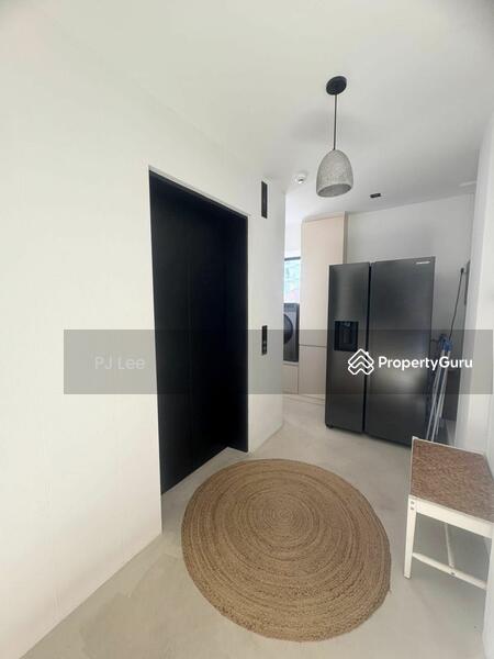For Rent - 9 Seraya Lane