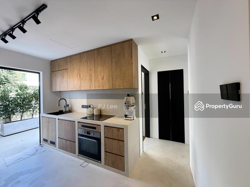 For Rent - 9 Seraya Lane