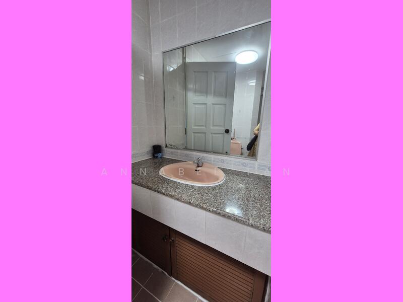 For Rent - Loyang Gardens