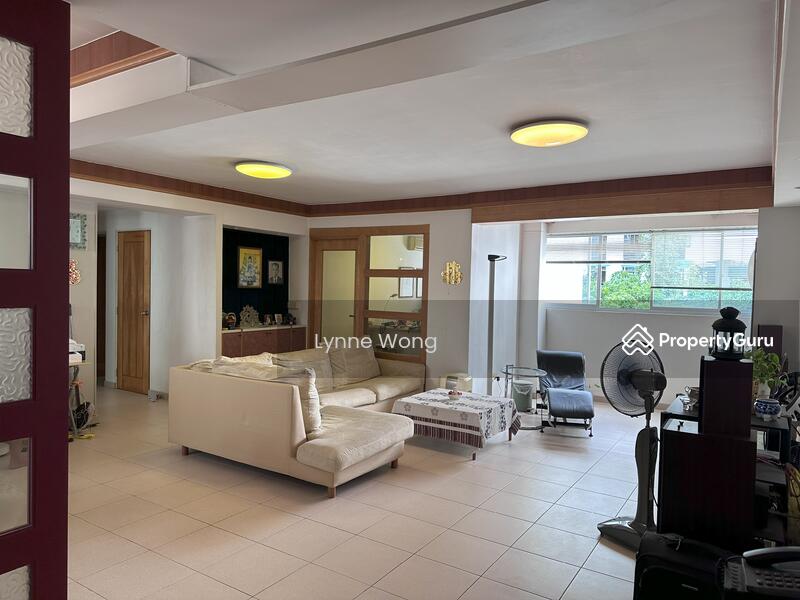 For Sale - 516 Woodlands Drive 14