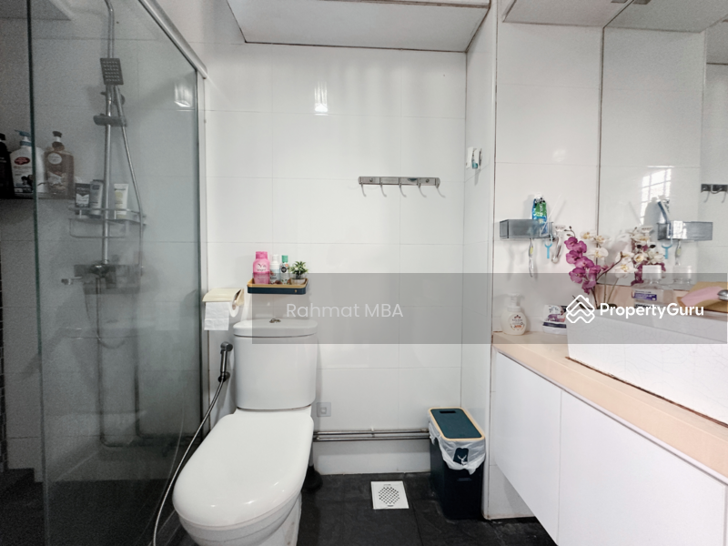 Common Toilet