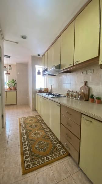 Casa Emerald, 51 Geylang Lorong 32, 3 Bedrooms, 1,119 sqft, Condominium For Sale, by Linndal Koh, 60101362 - Kitchen - PropertyGuru.com.sg