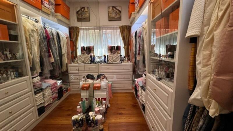 For Sale - Greenwood Avenue