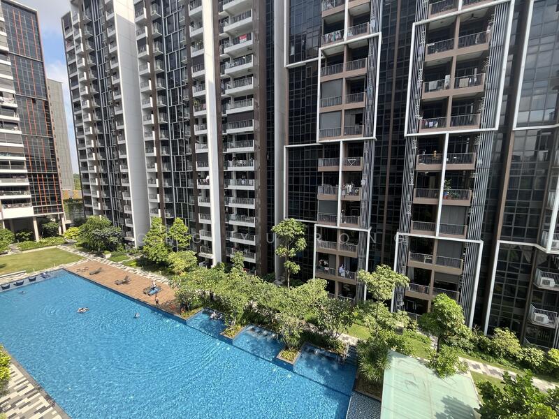 Sims Urban Oasis, 16 Sims Drive, 4 Bedrooms, 1,206 sqft, Condominium For Rent, by Ong Yu Rong, 60101502 - Pool View - PropertyGuru.com.sg