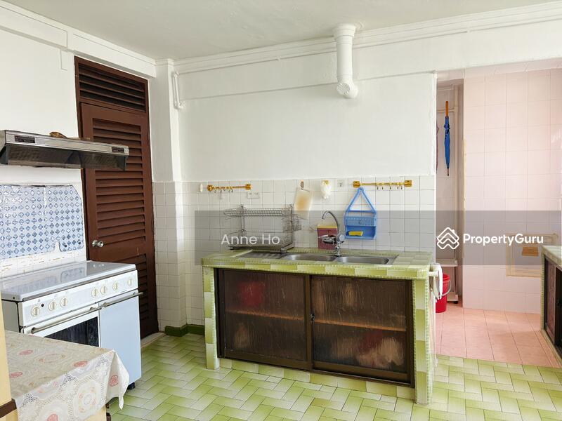 For Sale - 221 Boon Lay Place
