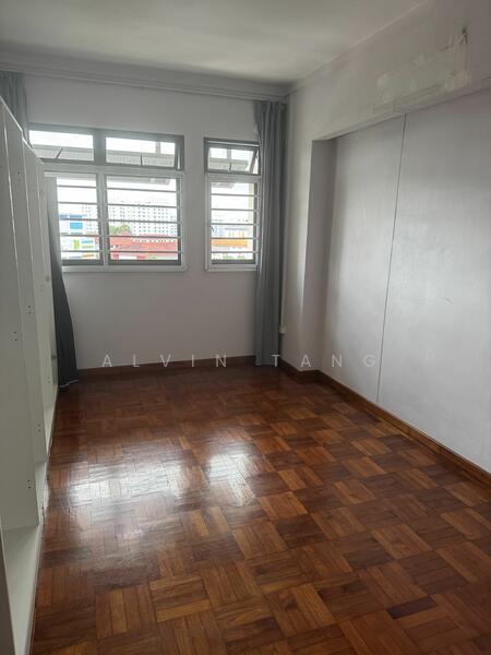 For Sale - 298 Yishun Street 20