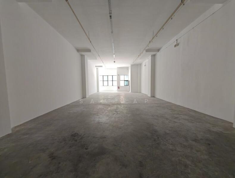 Interlocal Centre, 100G Pasir Panjang Road, 1,722 sqft, Light Industrial (B1) For Rent, by Sam Yap, 60101643 - Interior - CommercialGuru.com.sg