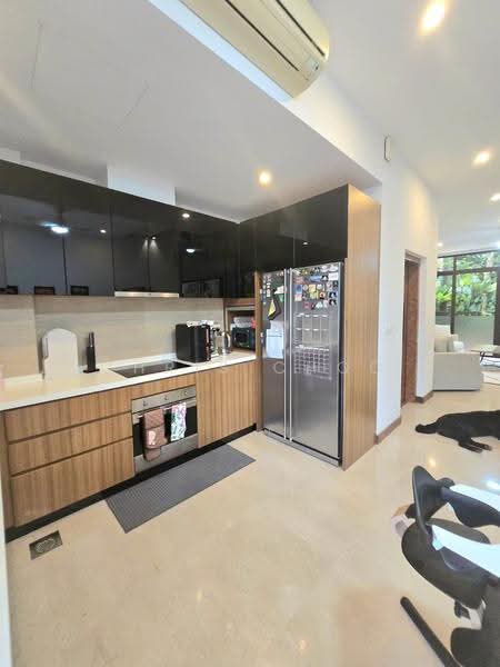 Eleven @ Holland, 11 Holland Link, Tanglin / Holland / Bukit Timah, 5 Bedrooms, 3,929 sqft, Cluster House For Sale, by Chris Choo, 60101654 - Kitchen - PropertyGuru.com.sg