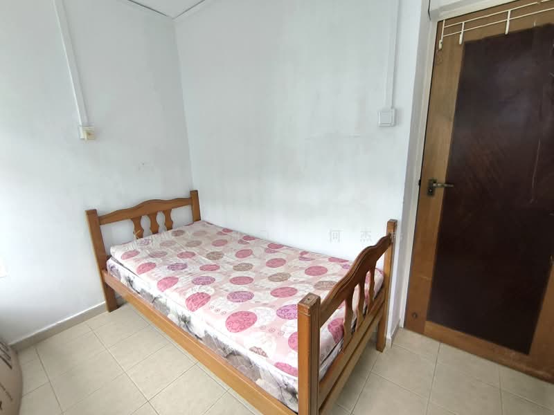 418 Ang Mo Kio Avenue 10, 418 Ang Mo Kio Avenue 10, Room Rental, 100 sqft, HDB Flat For Rent, by Kay HO 何杰彬, 60101808 - PropertyGuru.com.sg