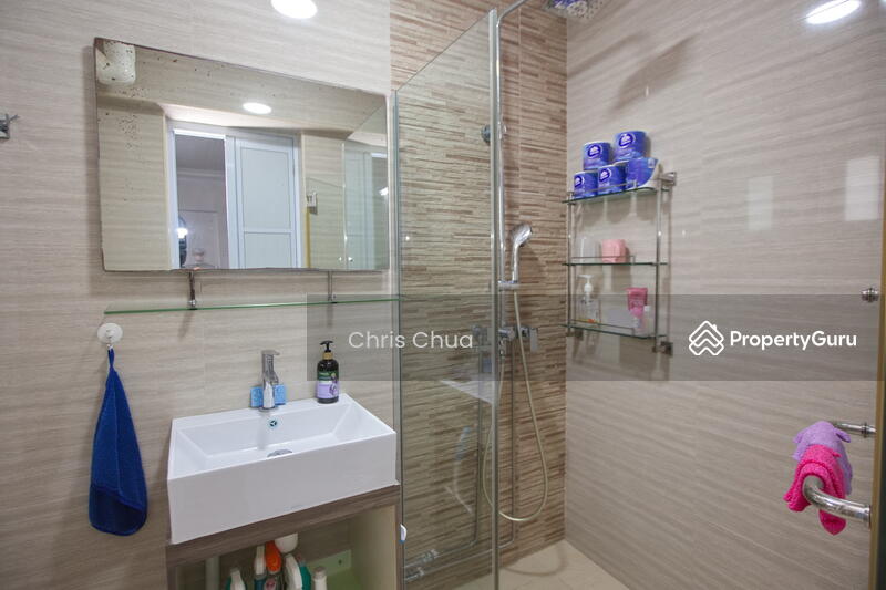 For Sale - 230 Hougang Avenue 1