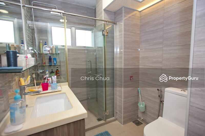 For Sale - 230 Hougang Avenue 1