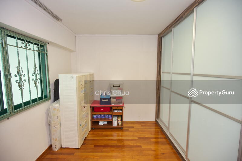 For Sale - 230 Hougang Avenue 1