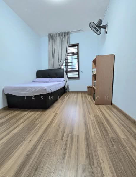 79B Toa Payoh Central, 79B Toa Payoh Central, 3 Bedrooms, 990 sqft, HDB Flat For Sale, by Jasmine Toh, 60102095 - PropertyGuru.com.sg