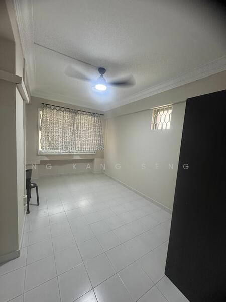 For Rent - 142 Pasir Ris Street 11