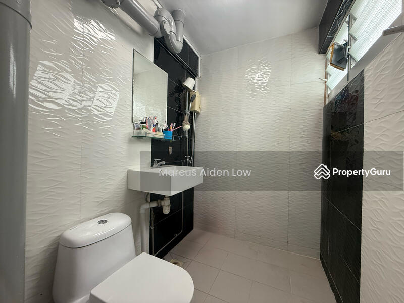For Sale - 245 Serangoon Avenue 2