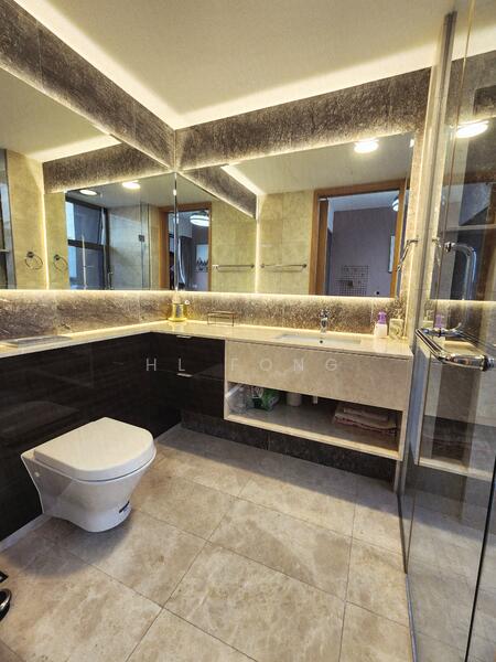 Luxurious Bathroom