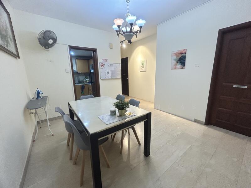 For Rent - Carissa Park Condo
