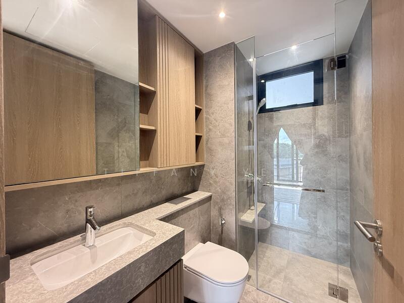 Common Bathroom