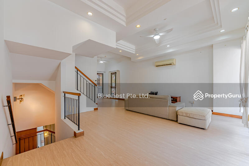 For Sale - D'Manor
