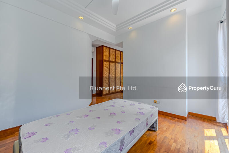 For Sale - D'Manor