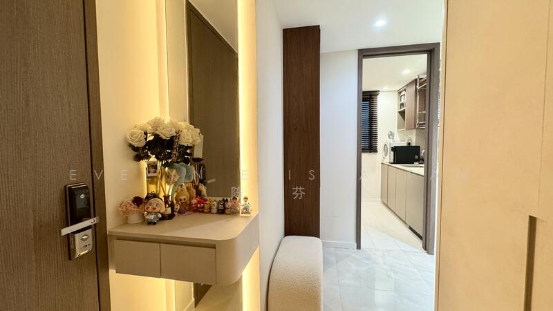 Beautiful Foyer with Additional Storage