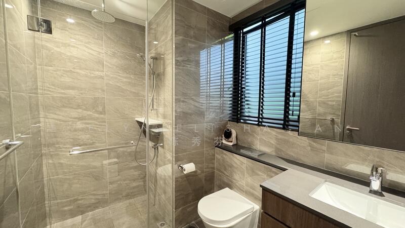 Master Bathroom with Window