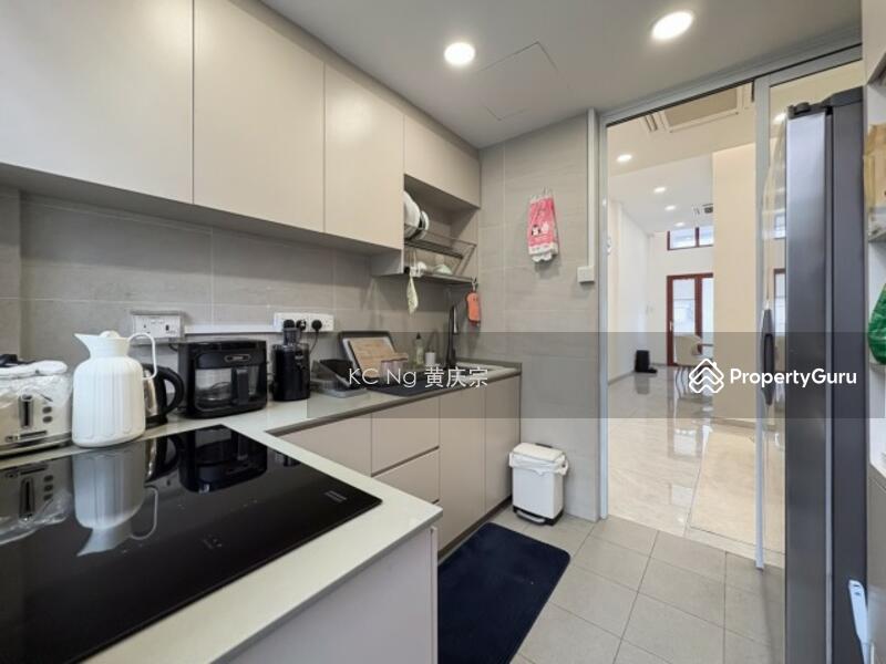 For Rent - MacPherson Garden Estate