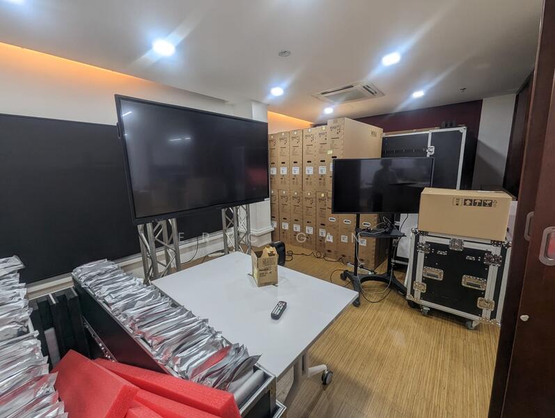 EPL Building, 1100 Lower Delta Road, 3,200 sqft, Light Industrial (B1) For Rent, by Eric Gan, 60102581 - 3,300s sqft, 3rd floor Unit - CommercialGuru.com.sg