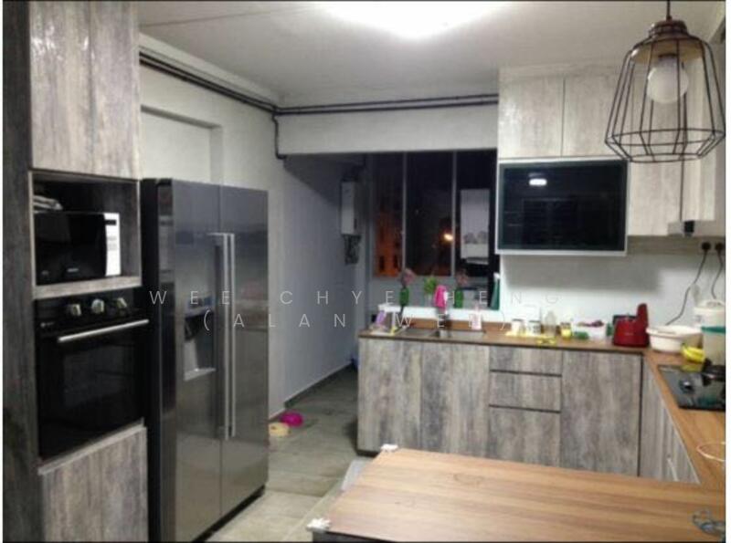 For Rent - 747 Jurong West Street 73