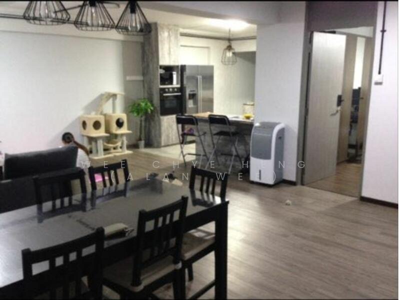 For Rent - 747 Jurong West Street 73