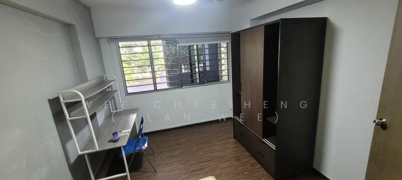 For Rent - 747 Jurong West Street 73