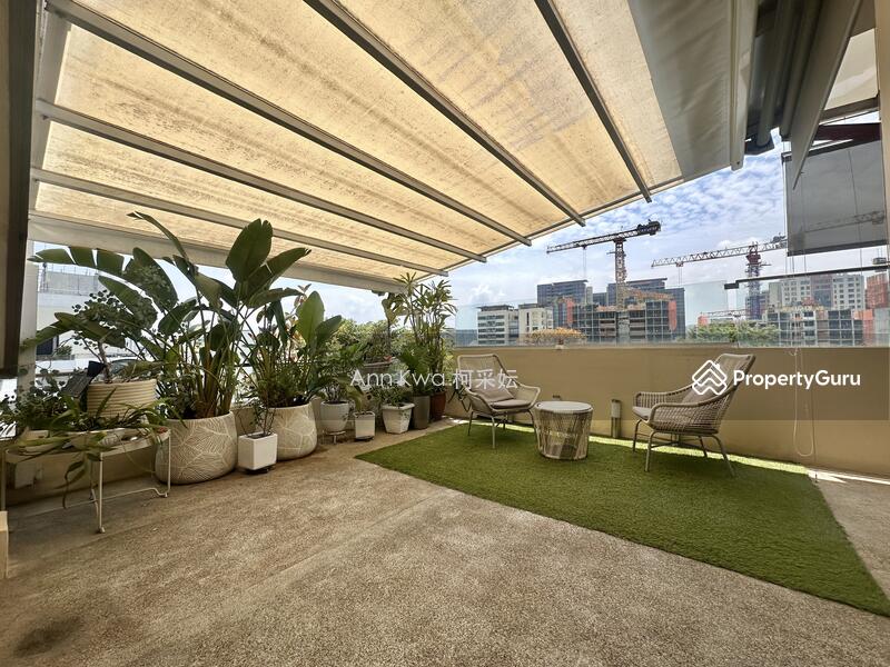 For Sale - Tessa Lodge