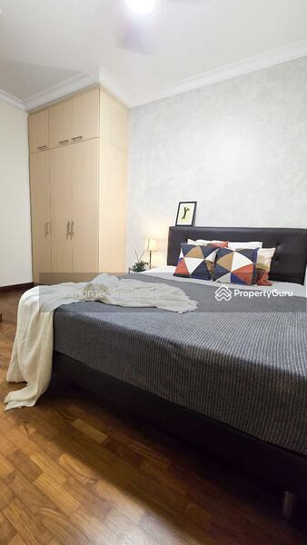 Premium Queen Room