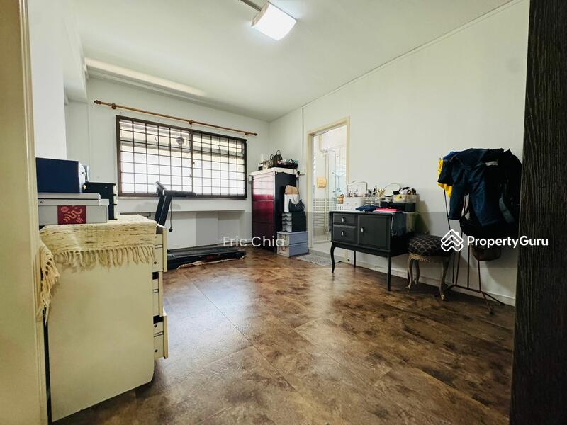 For Sale - 212 Pasir Ris Street 21