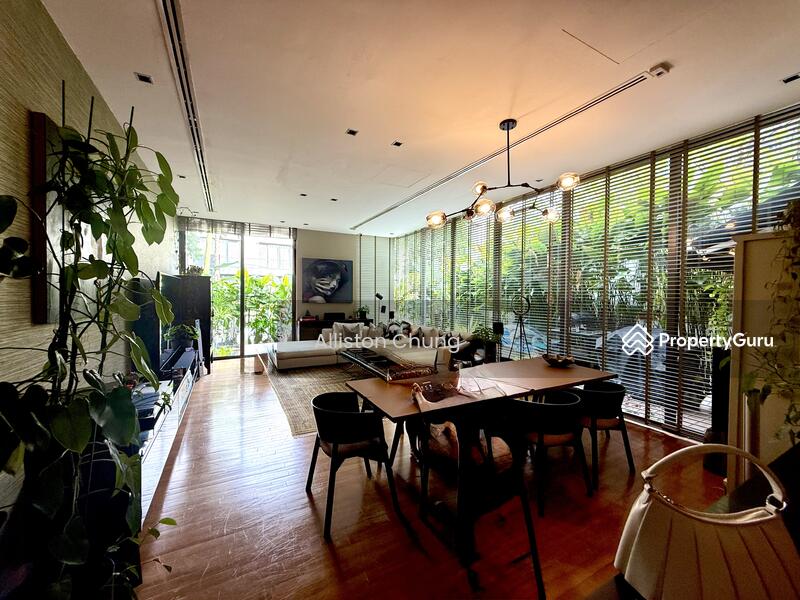 For Sale - Mont Timah